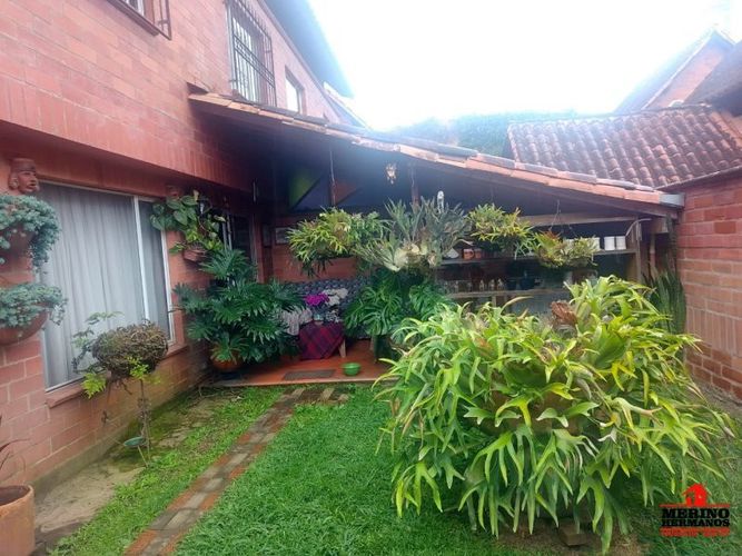 Casa de 3 alcobas en venta en Rionegro, 160 m² · foto 6 de 24