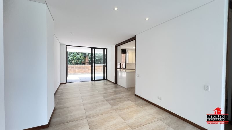 Apartamento en arriendo en El Poblado, Medellín · foto 8 de 24