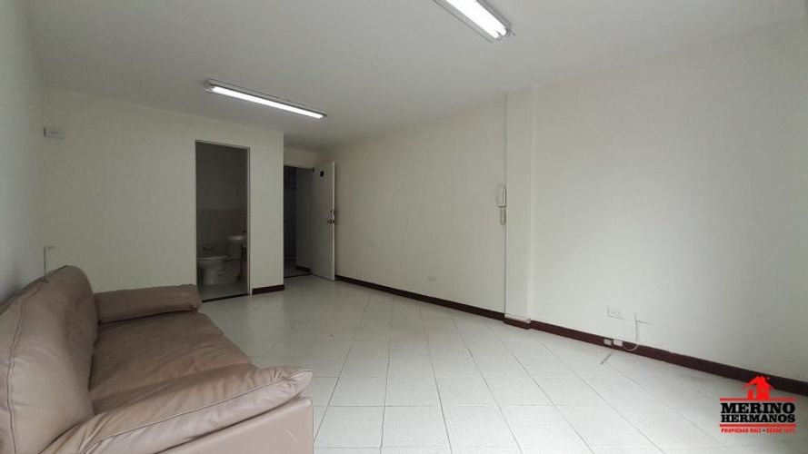 Oficina en arriendo en Conquistadores, Medellín, 18 m² · foto 4 de 16