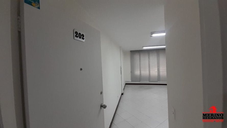 Oficina en arriendo en Conquistadores, Medellín, 18 m² · foto 5 de 16