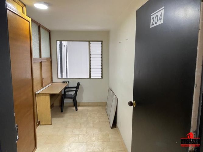 Oficina en arriendo en Zona Centro, Envigado, 36 m² · foto 3 de 12
