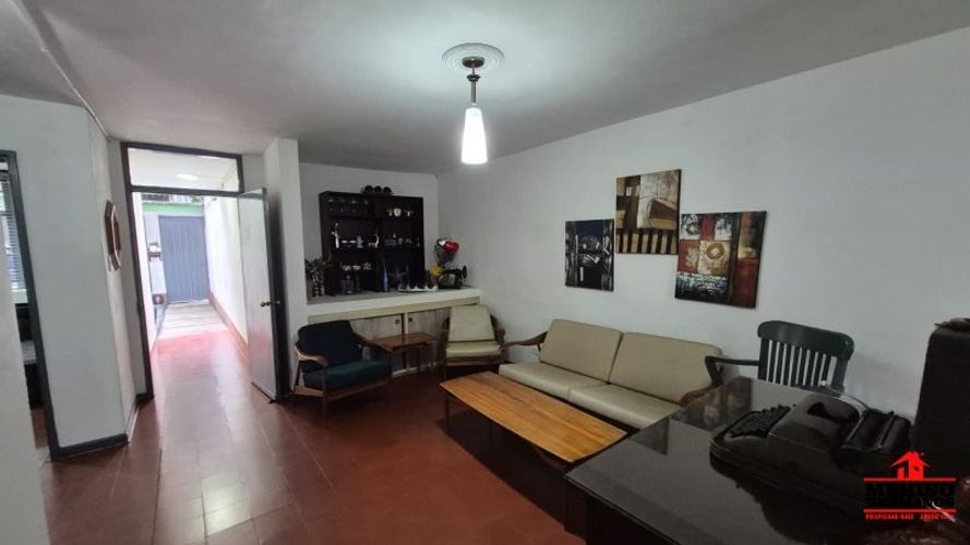 Casa de 6 alcobas en venta en Provenza, Medellín, 215 m² · foto 5 de 23