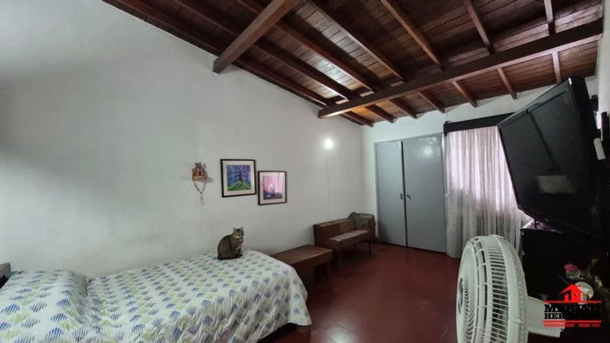 Casa de 6 alcobas en venta en Provenza, Medellín, 215 m² · foto 9 de 23