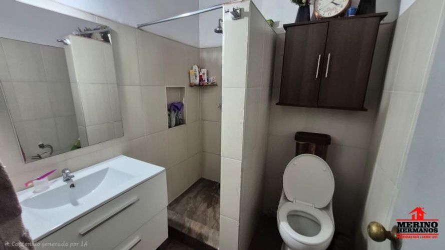 Casa de 6 alcobas en venta en Provenza, Medellín, 215 m² · foto 21 de 23