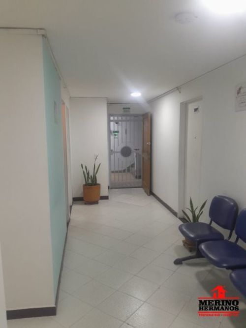 Oficina en arriendo en Conquistadores, Medellín, 35 m² · foto 21 de 22