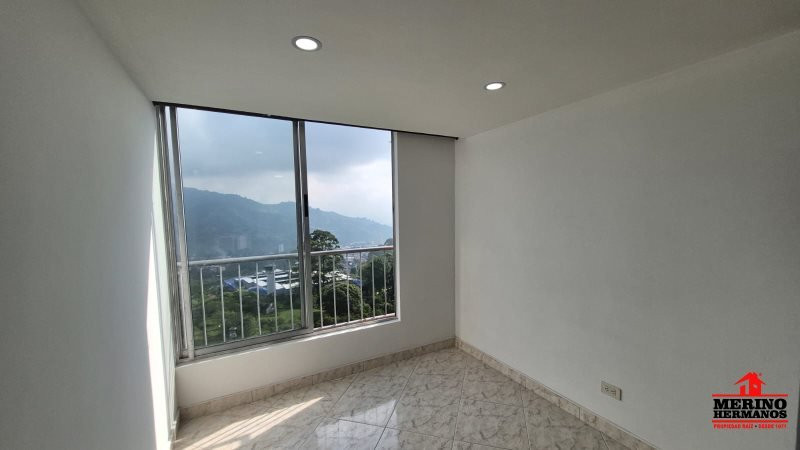 Apartamento en venta en San Antonio De Prado, La Estrella · foto 8 de 19