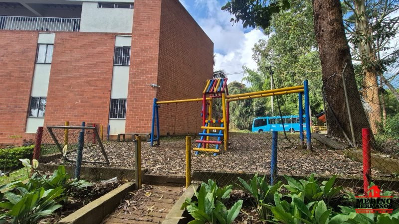 Apartamento en venta en San Antonio De Prado, La Estrella · foto 14 de 19