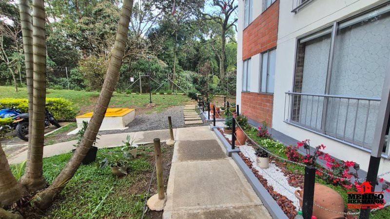 Apartamento en venta en San Antonio De Prado, La Estrella · foto 16 de 19