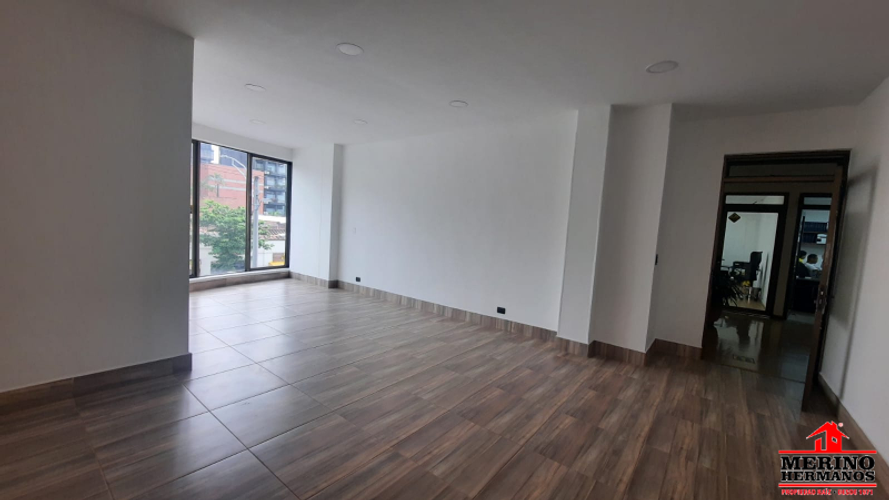 Oficina en arriendo en Las Lomas, Medellín, 45 m² · foto 5 de 9