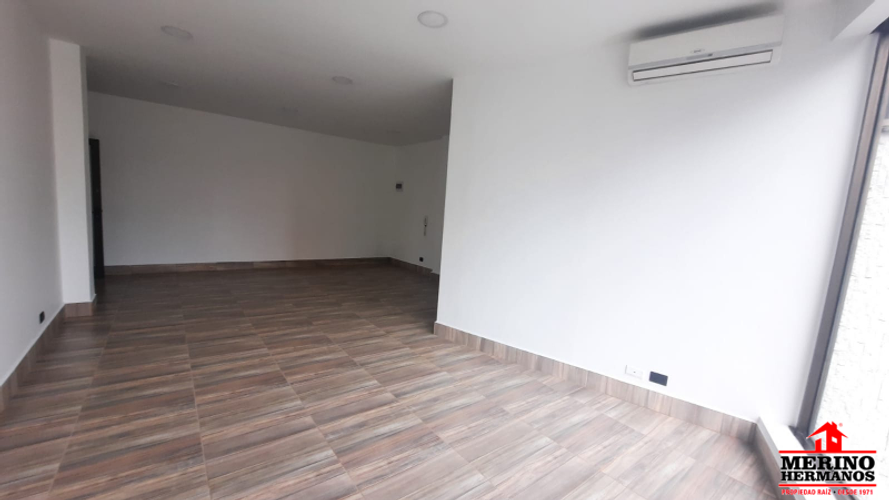 Oficina en arriendo en Las Lomas, Medellín, 45 m² · foto 8 de 9