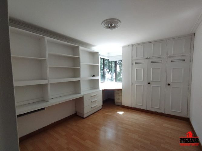 Apartamento de 3 alcobas en arriendo en Colombia, Medellín, 132 m² · foto 10 de 21