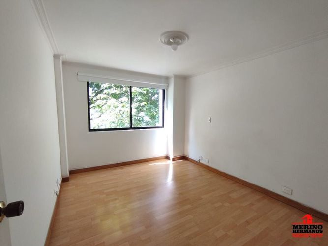 Apartamento de 3 alcobas en arriendo en Colombia, Medellín, 132 m² · foto 14 de 21