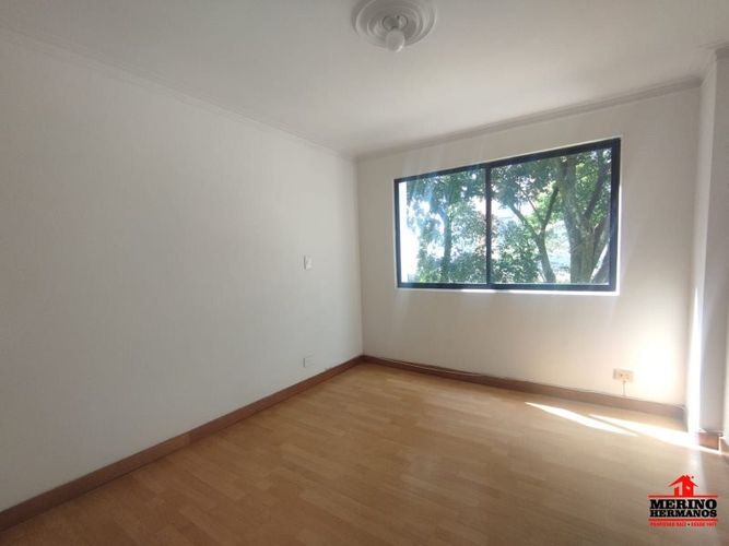 Apartamento de 3 alcobas en arriendo en Colombia, Medellín, 132 m² · foto 16 de 21