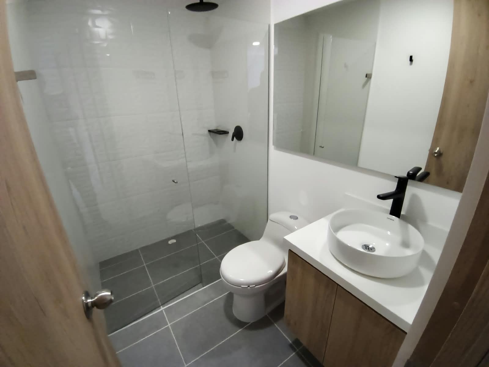 Apartamento en venta en Camino Verde, Envigado · foto 8 de 9