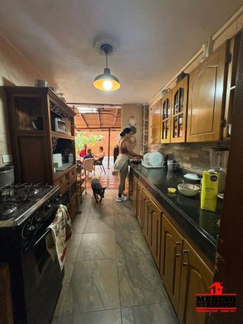 Casa de 6 alcobas en venta en Santa Mónica, Medellín, 160 m² · foto 7 de 16