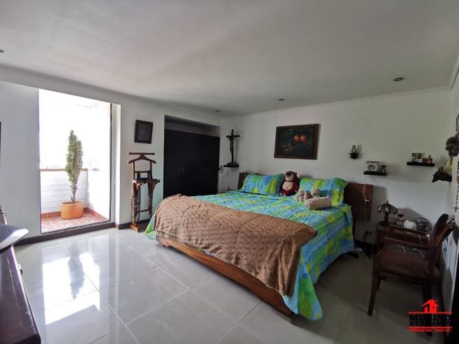 Apartamento en venta en El Poblado, Medellín · foto 10 de 18