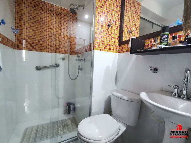 Apartamento en venta en El Poblado, Medellín · foto 12 de 18