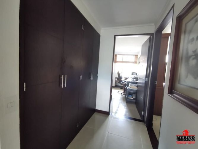 Apartamento en venta en El Poblado, Medellín · foto 15 de 18