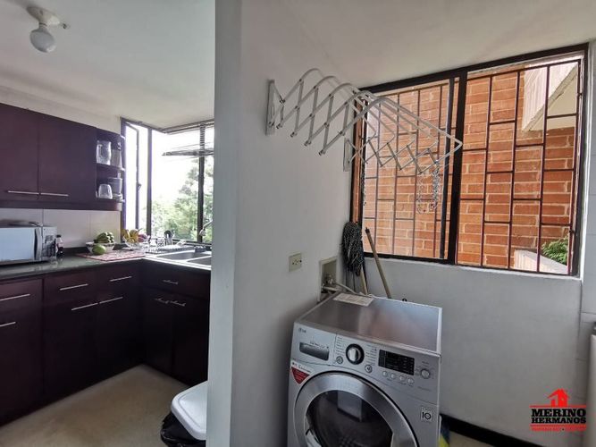 Apartamento en venta en El Poblado, Medellín · foto 18 de 18