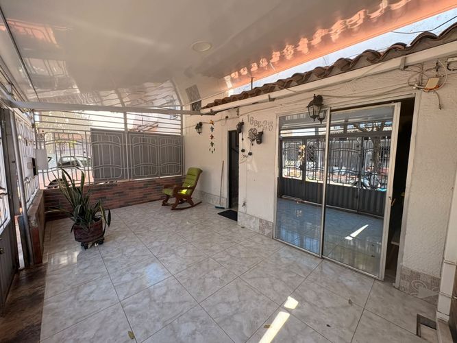 Casa de 3 alcobas en venta en Galicia, Cúcuta, 130 m² · foto 2 de 10