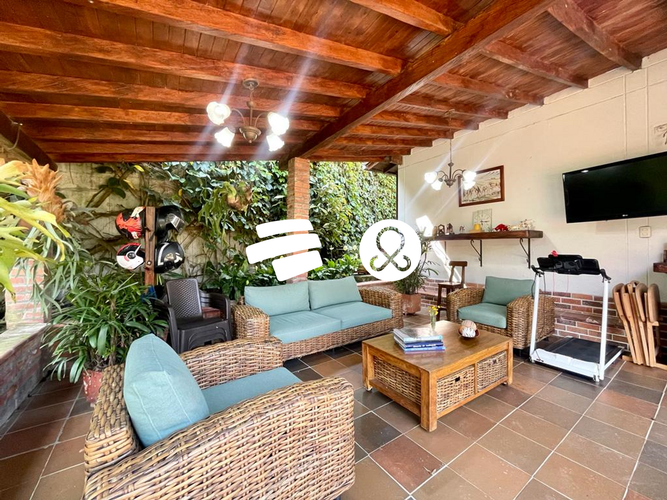 Casa de 4 alcobas en venta en Las Vegas, Envigado, 700 m² · foto 3 de 18
