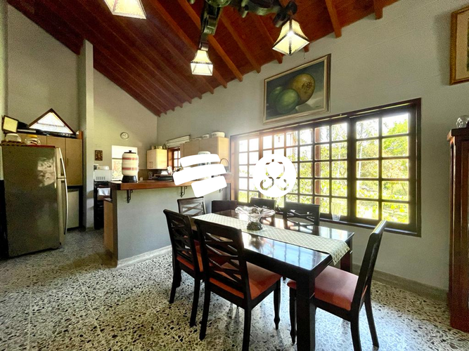 Casa de 4 alcobas en venta en Las Vegas, Envigado, 700 m² · foto 9 de 18