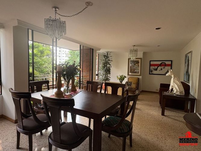 Apartamento de 3 alcobas en venta en La Florida, Medellín, 172 m² · foto 2 de 15