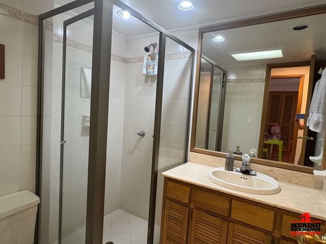 Apartamento de 3 alcobas en venta en La Florida, Medellín, 172 m² · foto 12 de 15