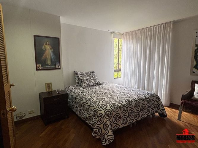Apartamento de 3 alcobas en venta en La Florida, Medellín, 172 m² · foto 14 de 15