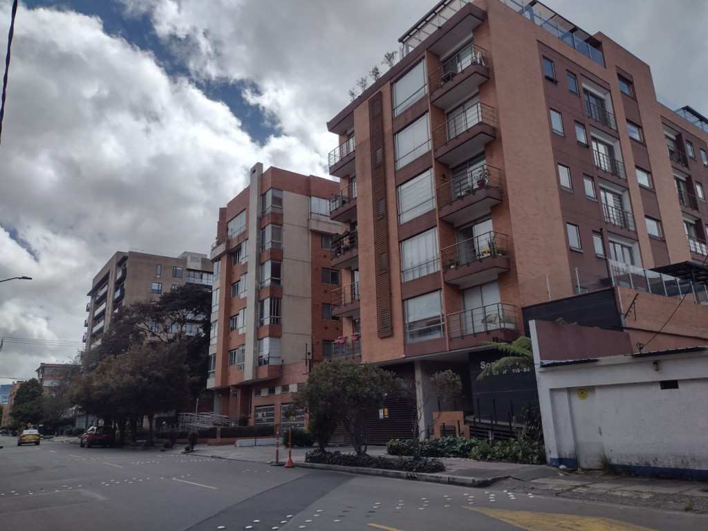 Apartamento en Arriendo en Santa Barbara, Bogotá
