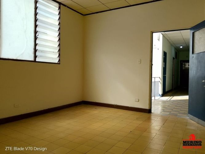 Oficina en arriendo en La Candelaria, Medellín, 18 m² · foto 13 de 24