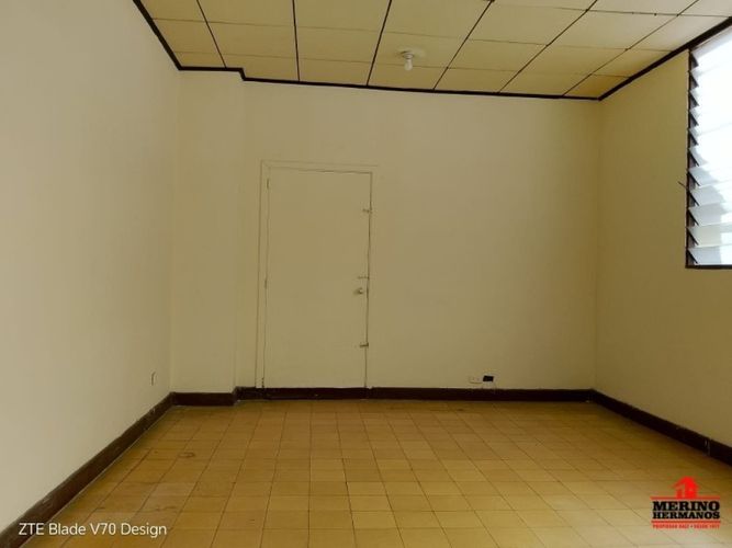 Oficina en arriendo en La Candelaria, Medellín, 18 m² · foto 17 de 24