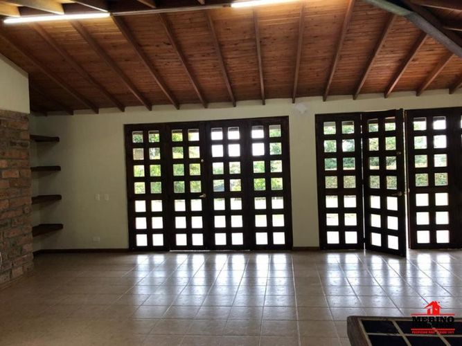 Casa de 3 alcobas en arriendo en Guarne, 300 m² · foto 4 de 24