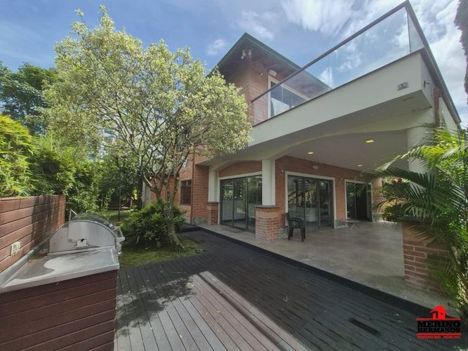 Casa de 3 alcobas en venta en Entreamigos, Sabaneta, 350 m² · foto 17 de 24