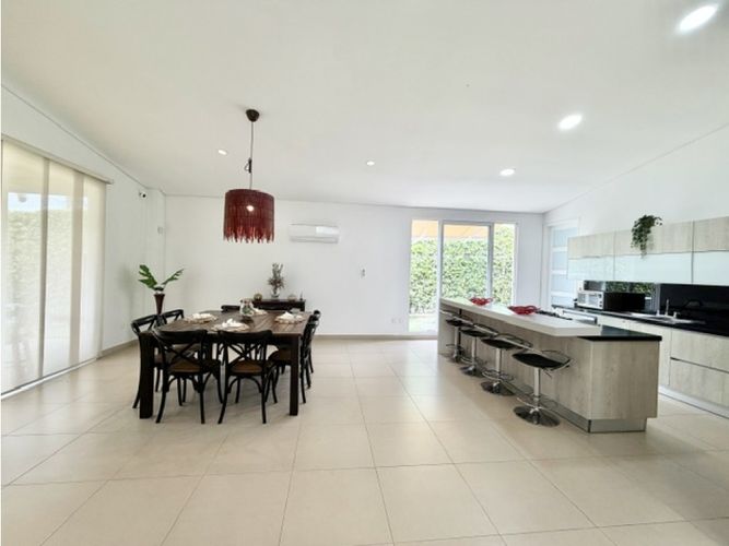 Casa de 4 alcobas en venta en Peon, Jamundí, 374 m² · foto 5 de 24