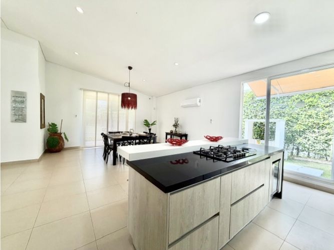 Casa de 4 alcobas en venta en Peon, Jamundí, 374 m² · foto 8 de 24