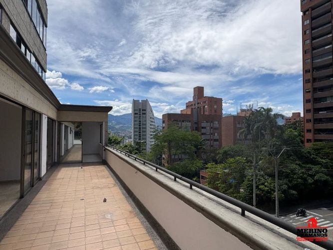 Apartamento de 4 alcobas en venta en Alejandría, Medellín, 250 m² · foto 10 de 11