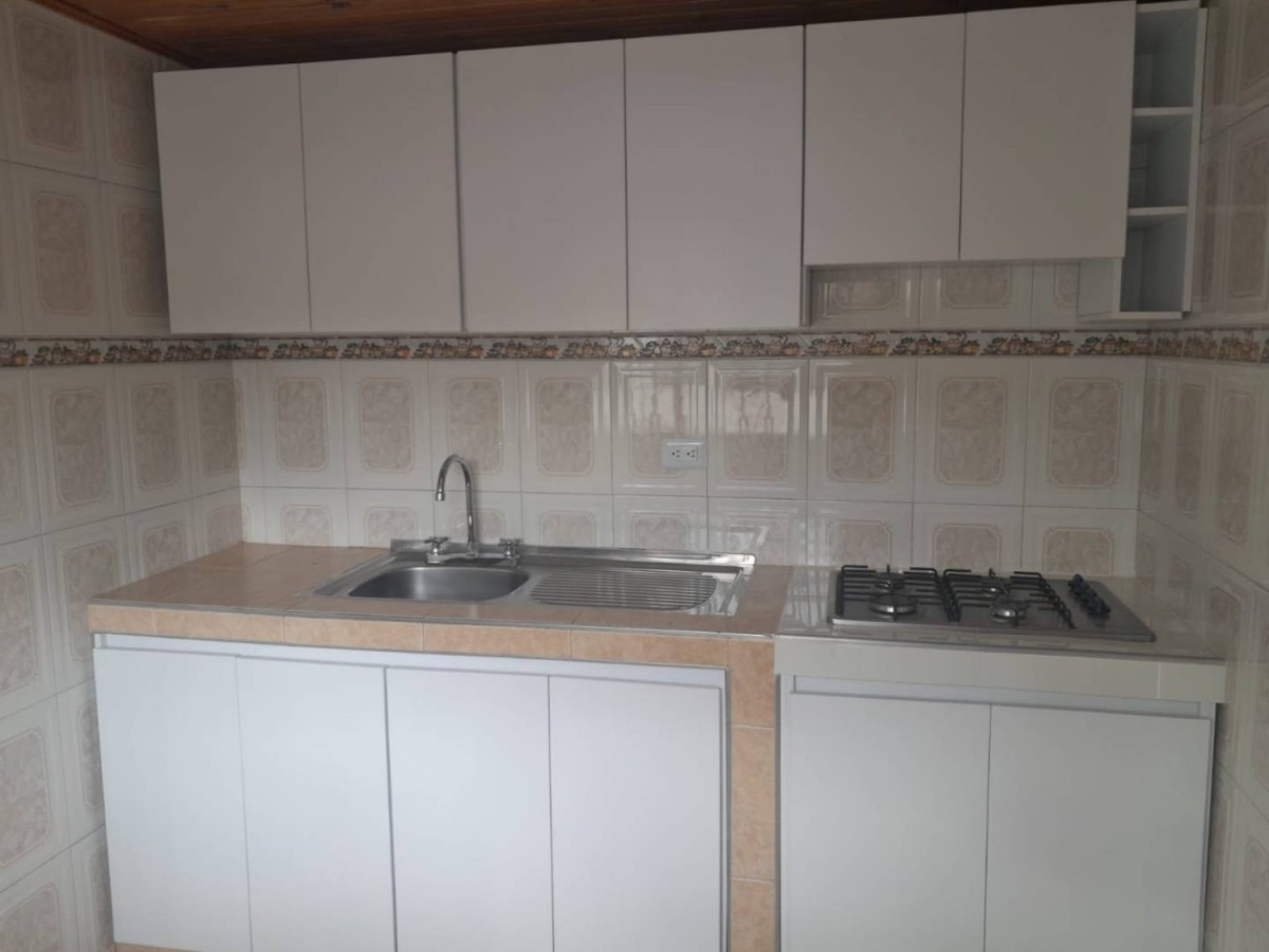 Casa en venta en La Estrella, Chía · foto 3 de 24