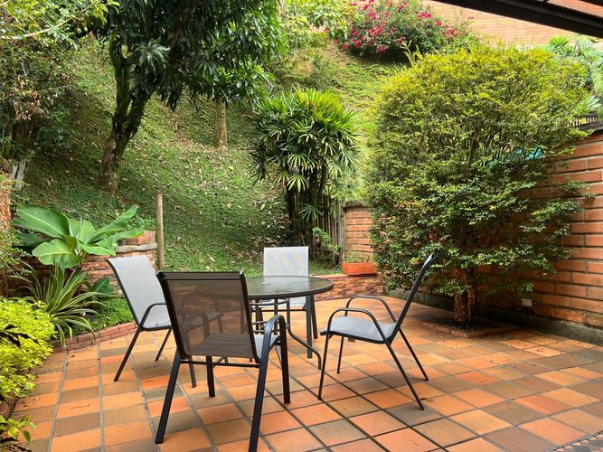 Casa de 3 alcobas en arriendo en Loma Benedictinos, Medellín, 180 m² · foto 20 de 20