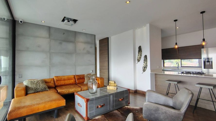 Apartamento de 2 alcobas en arriendo en San Lucas, Medellín, 111 m² · foto 3 de 24