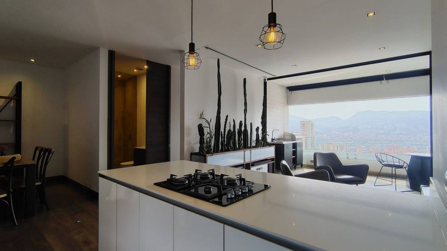 Apartamento de 2 alcobas en arriendo en San Lucas, Medellín, 111 m² · foto 8 de 24