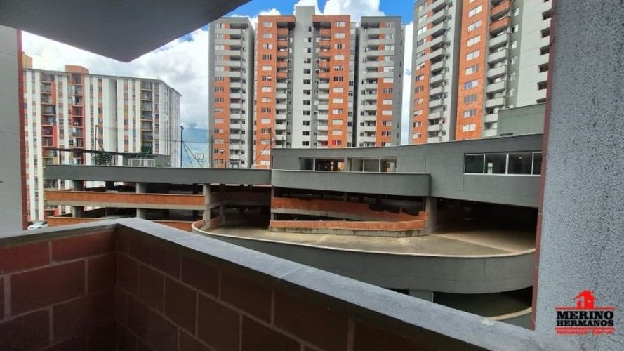 Apartamento de 3 alcobas en venta en Niquia, Bello, 45 m² · foto 9 de 24