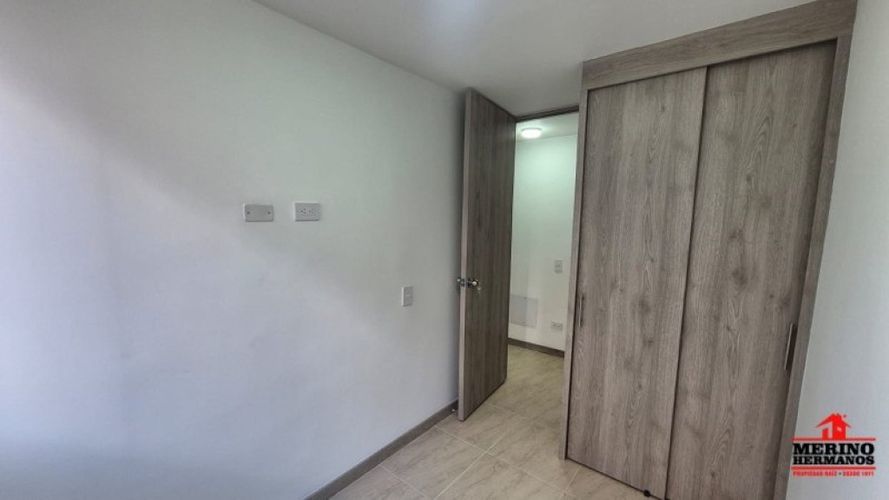 Apartamento de 3 alcobas en venta en Niquia, Bello, 45 m² · foto 14 de 24