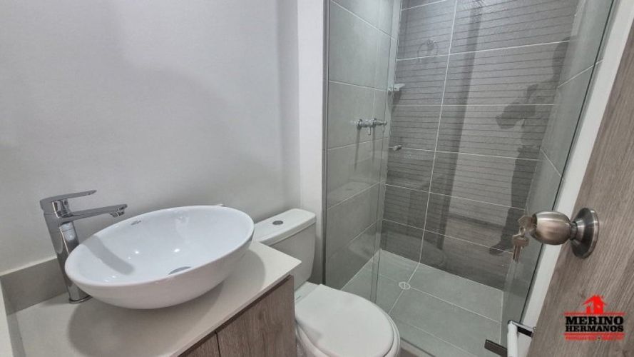 Apartamento de 3 alcobas en venta en Niquia, Bello, 45 m² · foto 20 de 24