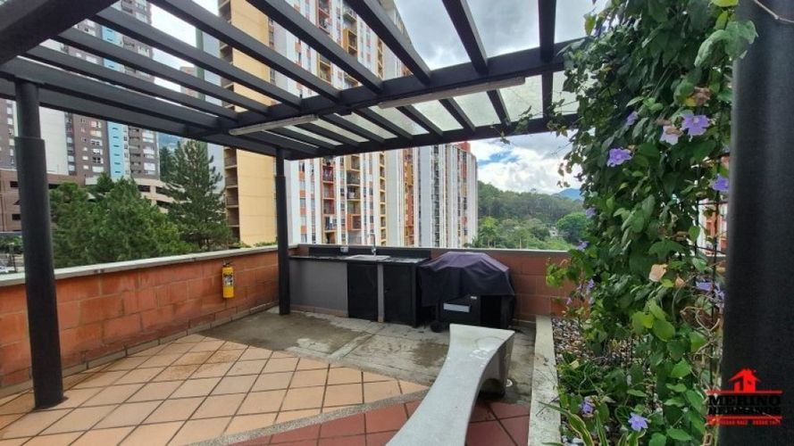 Apartamento de 3 alcobas en venta en Niquia, Bello, 45 m² · foto 23 de 24