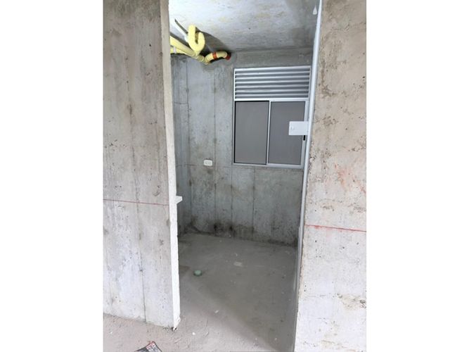 Apartamento de 2 alcobas en venta en Caucaseco, Cali, 70 m² · foto 6 de 8