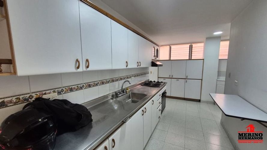 Apartamento de 3 alcobas en venta en San Joaquín, Medellín, 110 m² · foto 8 de 21