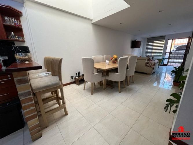 Casa de 4 alcobas en venta en San Antonio De Pereira, Rionegro, 140 m² · foto 3 de 20