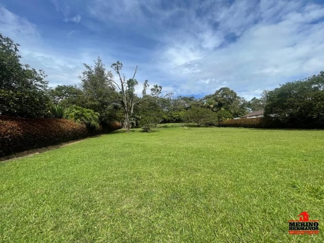 Lote en venta en Centro, Rionegro, 2456 m² · foto 9 de 17