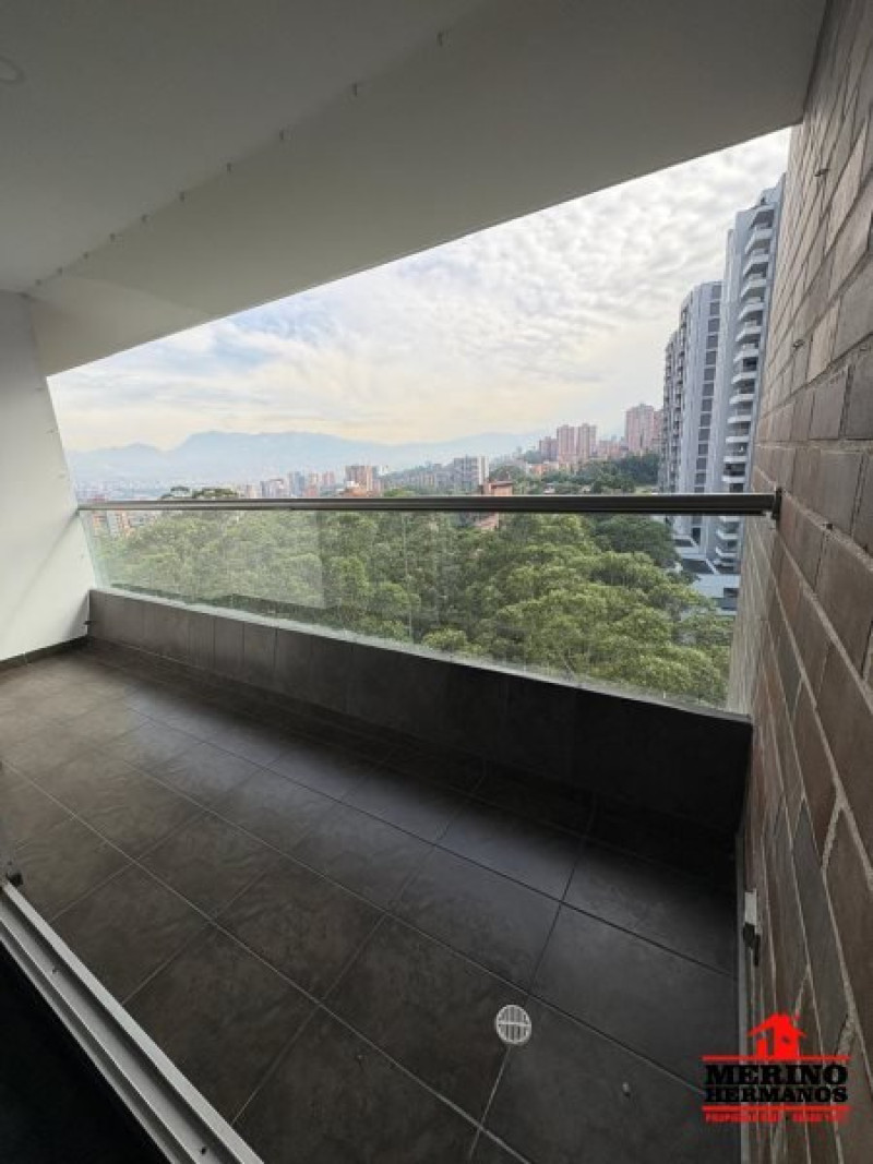 Apartamento en venta en Loma Del Chocho, Envigado · foto 11 de 24